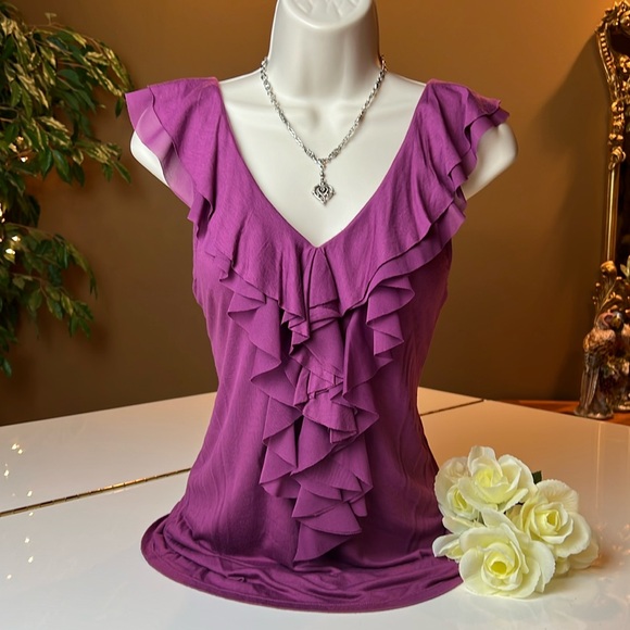 Express Tops - 🍇EXPRESS WINE COLORED RUFFLED V NECK TOP SIZE SMALL PETITE